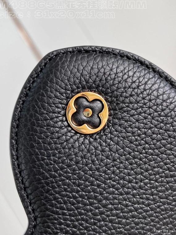 Frstbag ru BB-31.5*20*11CM CAPUCINES VUITTON LOUIS 0812